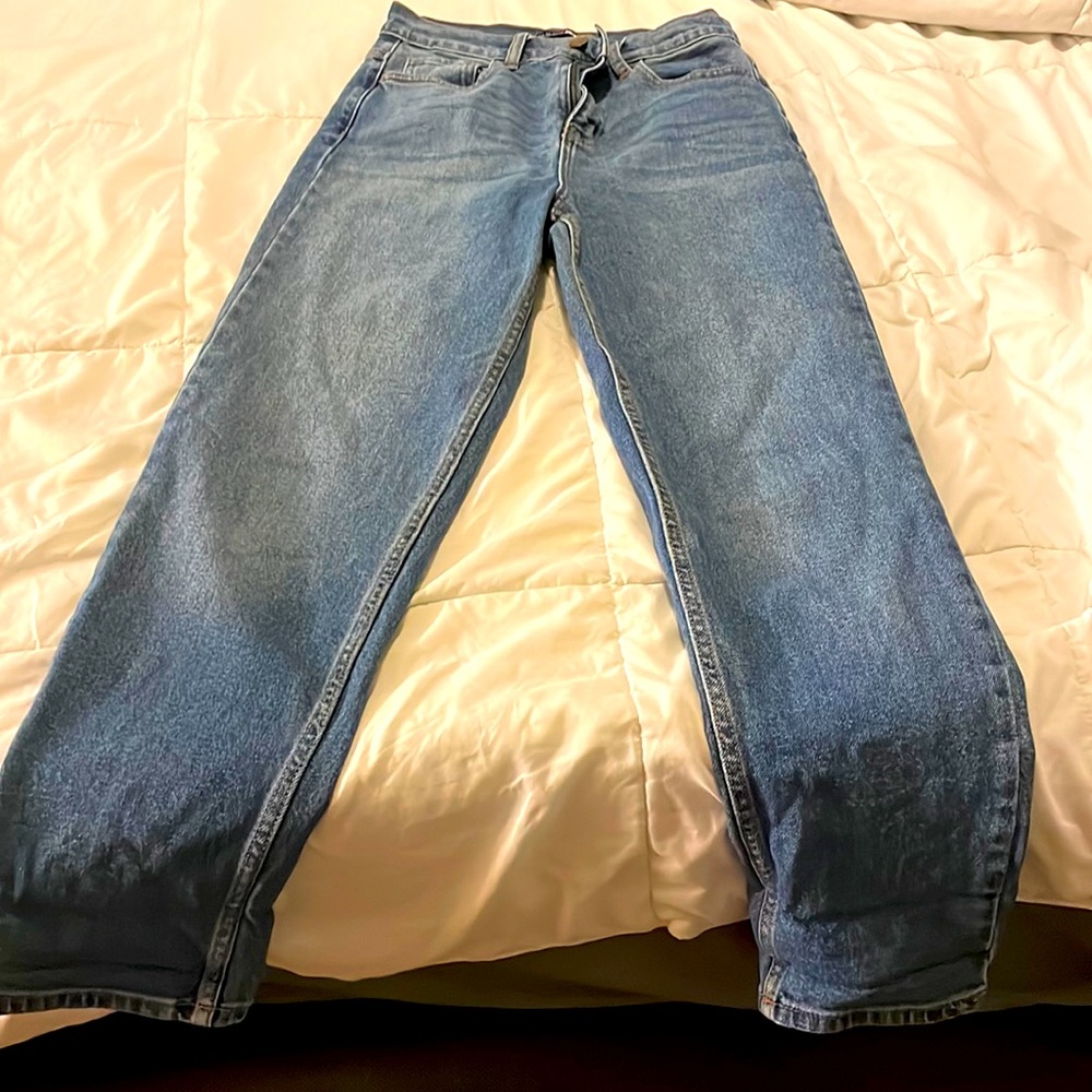 Fashion Nova (Size 5)